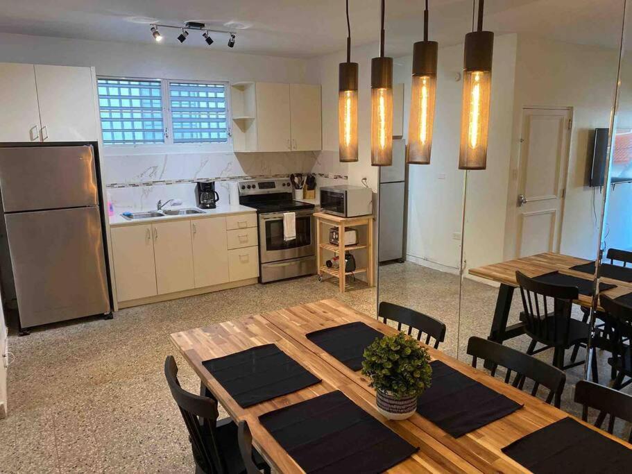 3 Bd By Airport El Yunque Walk To The Beach San Juan Exteriör bild
